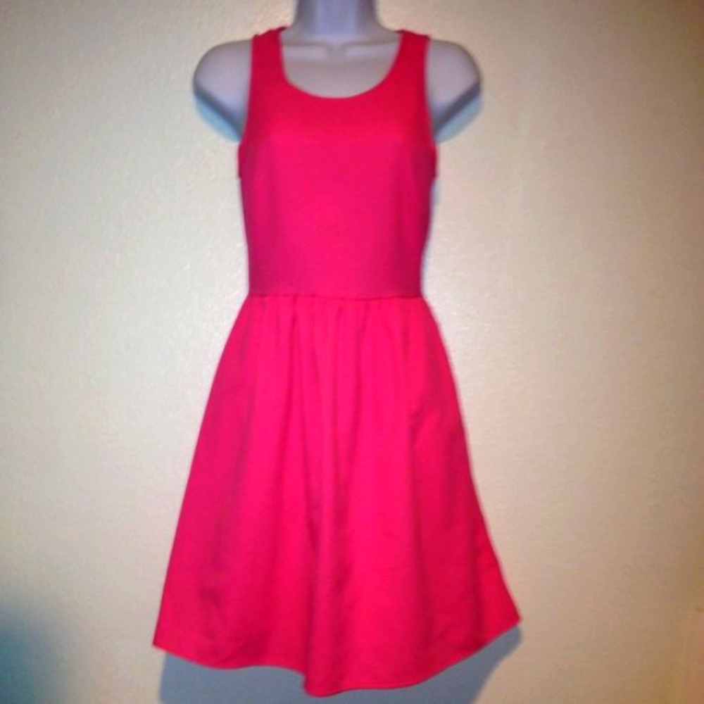 Bee Stitched Pink Open Back Dress